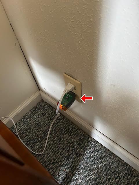 Inspection photograph of a grounding conductor at its termination point